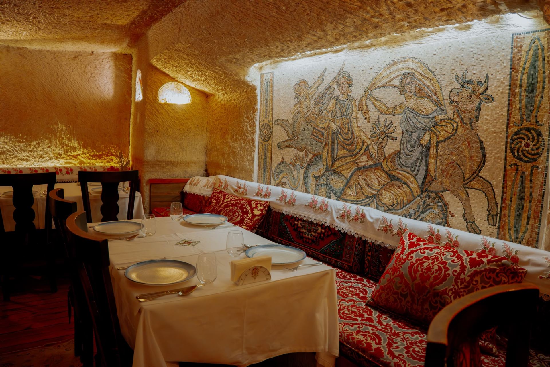 Restaurant Evening View