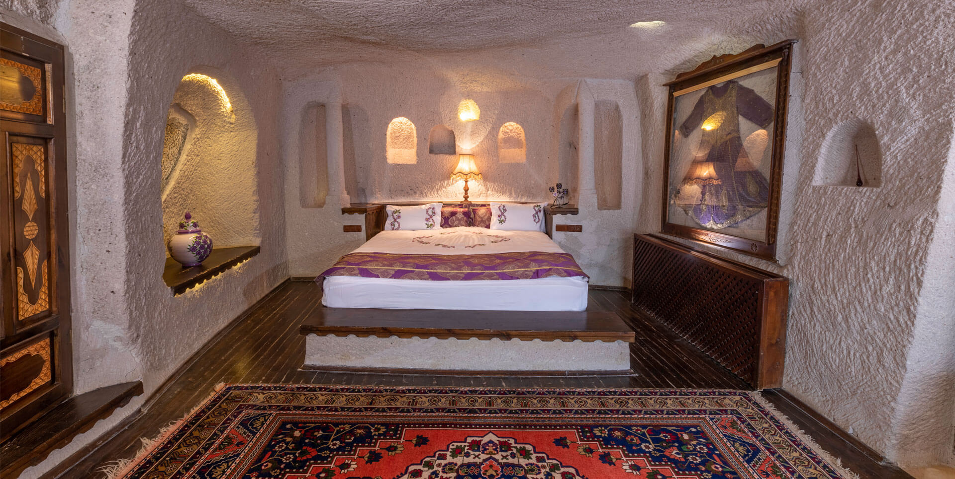 Byzantine King Suite