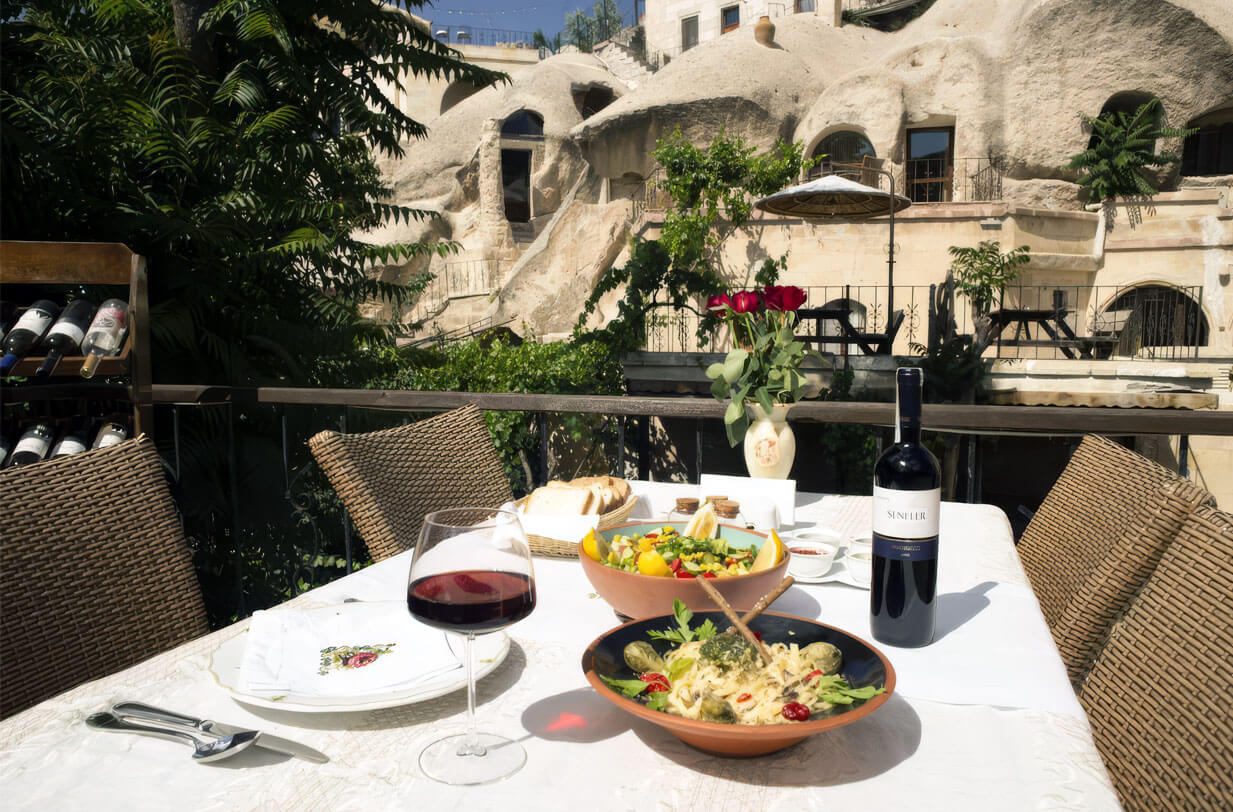 Restaurant Evening View